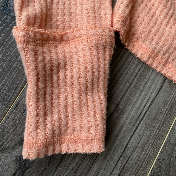 3/$30 Wild Fable NWT peach waffle knit cropped long sleeve turtleneck - SO soft! - Picture 6 of 7
